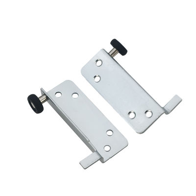 เหล็กและไนลอน หัวหินพับ ล้อล้อสําหรับประตูตู้เสื้อผ้าเลื่อน 8.5cm*11cm