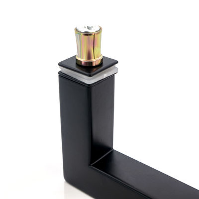 มือประตูน้ําสี่เหลี่ยมเหล็กไร้ขัด 6 "8" กลับกลับสําหรับการออกแบบโรงแรมที่ทันสมัย