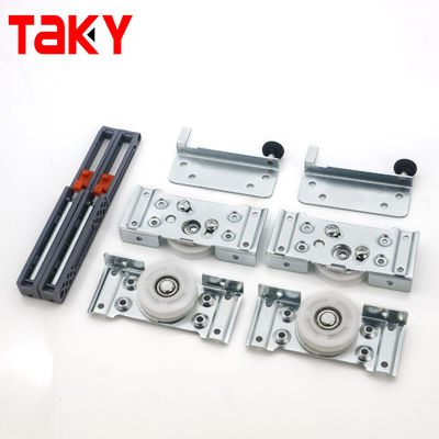 ราคาดี เหล็กและไนลอน หัวหินพับ ล้อล้อสําหรับประตูตู้เสื้อผ้าเลื่อน 8.5cm*11cm ออนไลน์